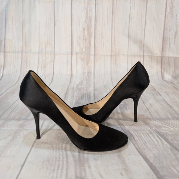 Prada Women's US 7.5 Black Suede Leather Round Toe Slip-On Stiletto Pump Heel - Picture 5 of 10